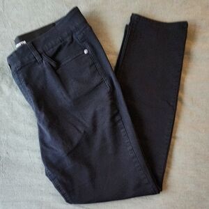 Liz Claiborne mid-rise slim leg jeans